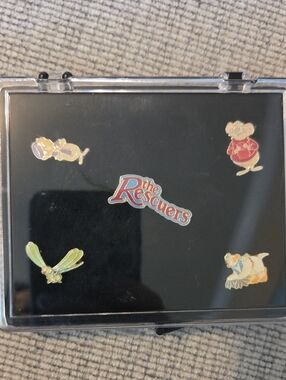 1999 Disney Rescuera Collectors Pin Set